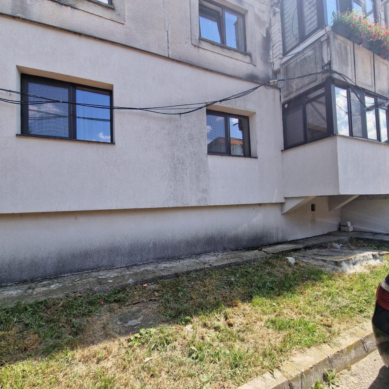 Apartament Iulius 4 Curtea de Argeş エクステリア 写真